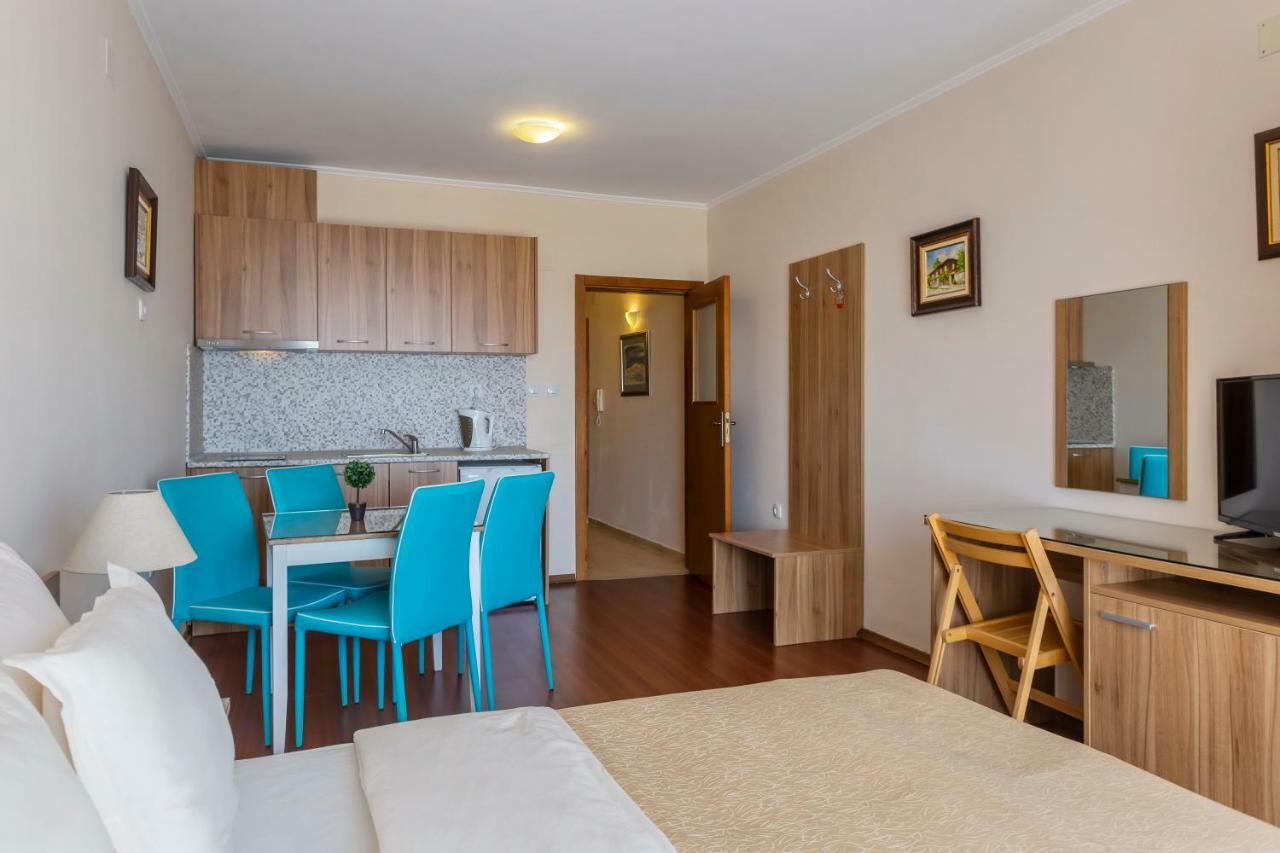 La Casa Primorsko Appartement Buitenkant foto