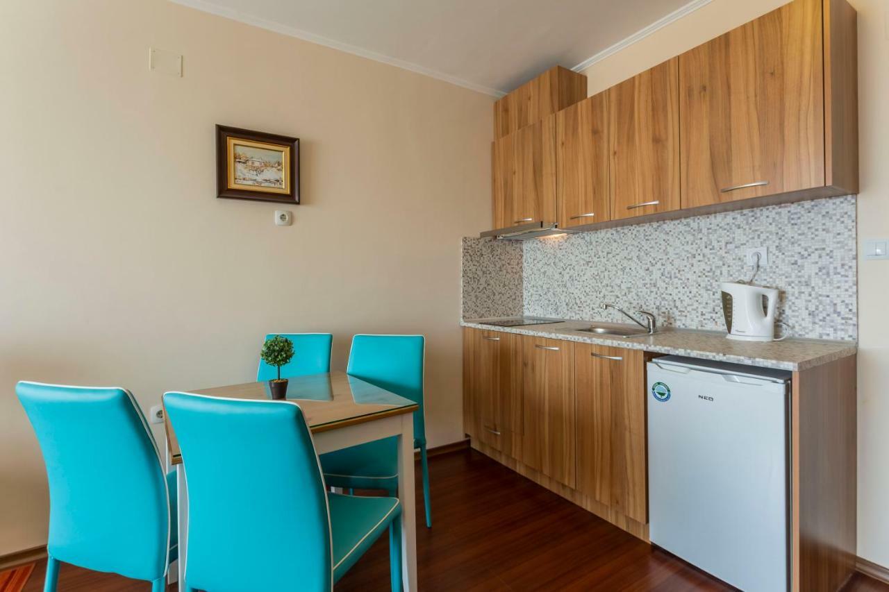 La Casa Primorsko Appartement Buitenkant foto