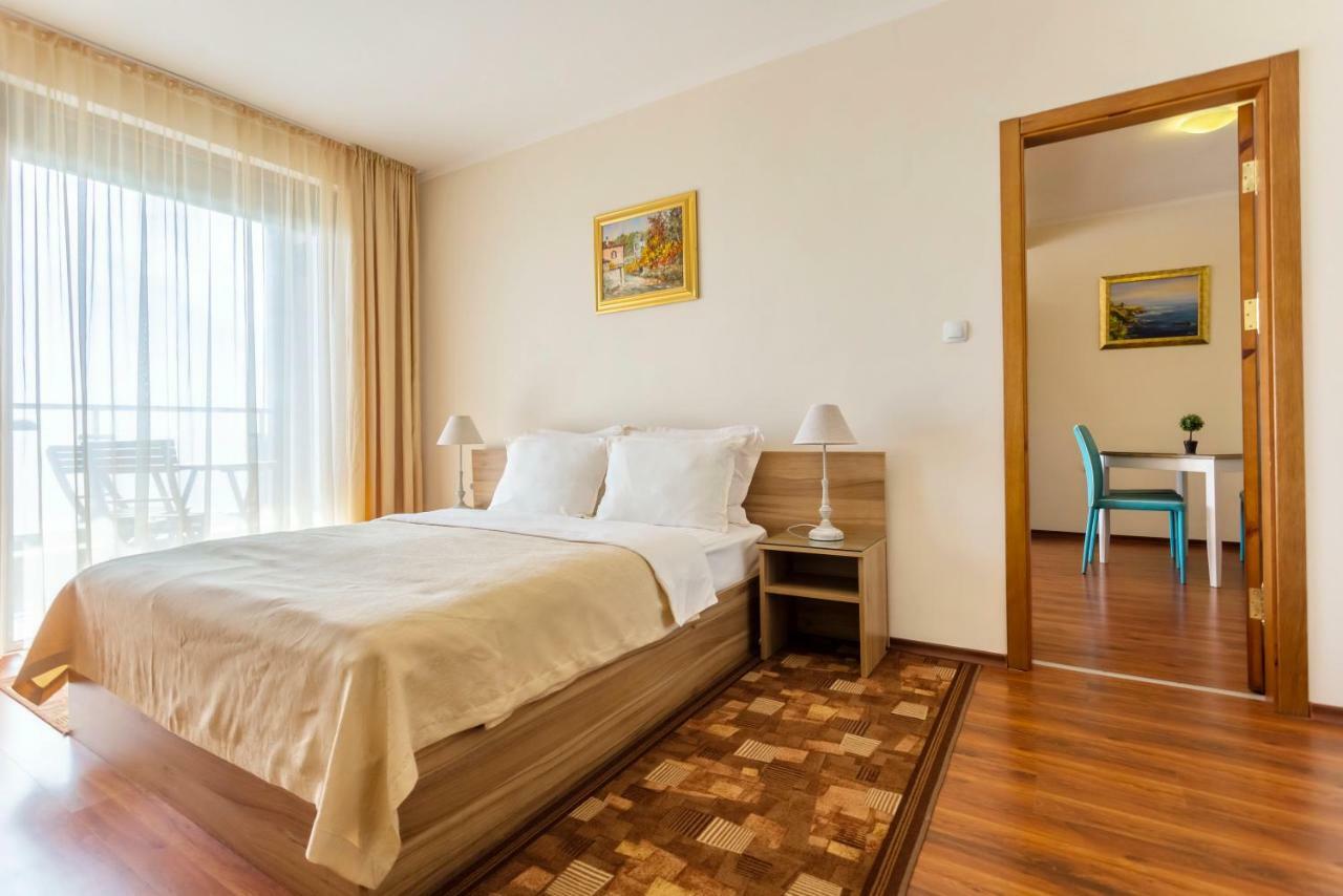 La Casa Primorsko Appartement Buitenkant foto