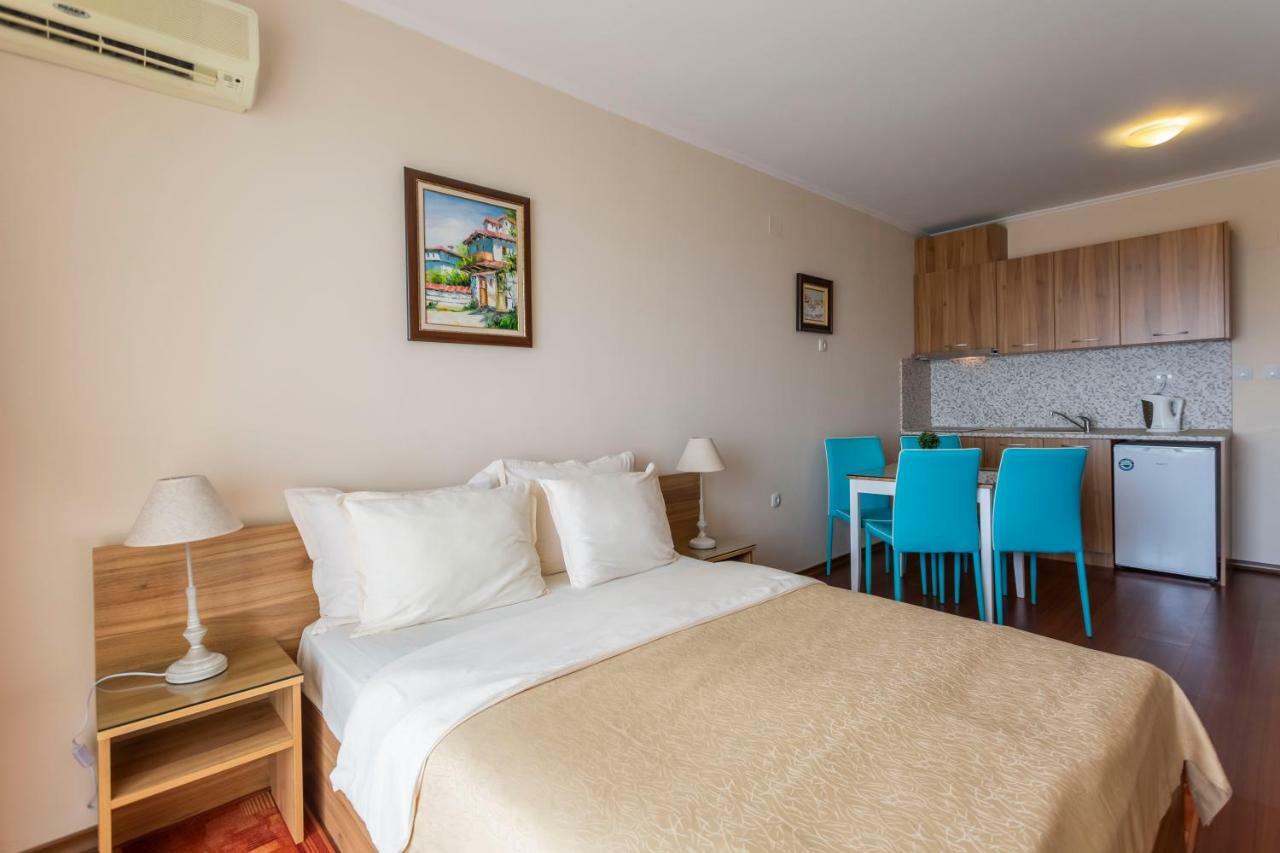 La Casa Primorsko Appartement Buitenkant foto