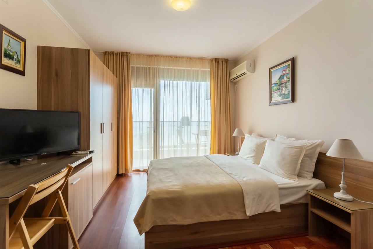 La Casa Primorsko Appartement Buitenkant foto