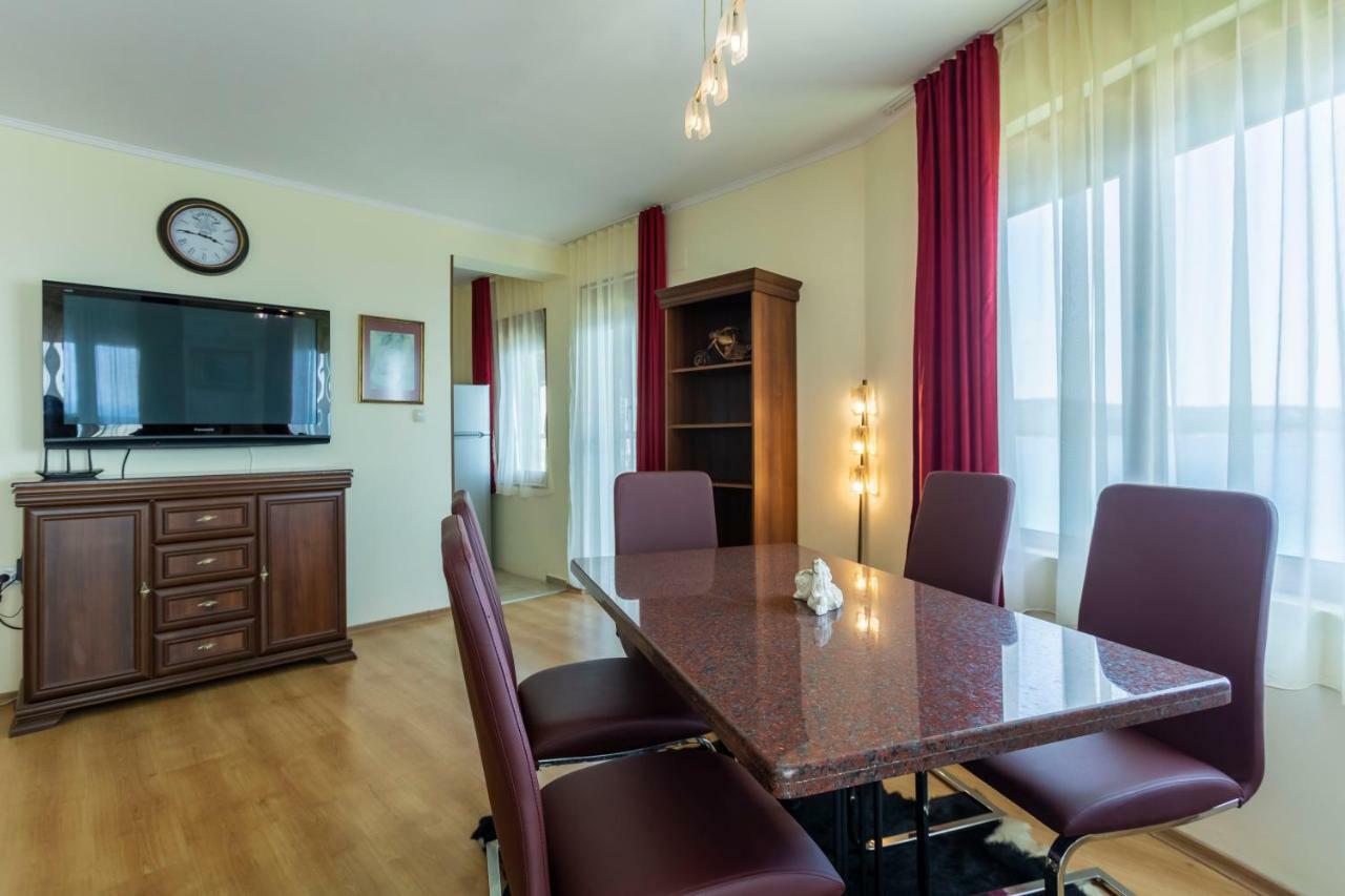 La Casa Primorsko Appartement Buitenkant foto