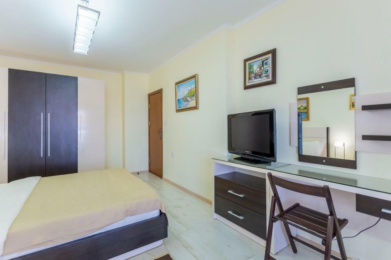 La Casa Primorsko Appartement Buitenkant foto