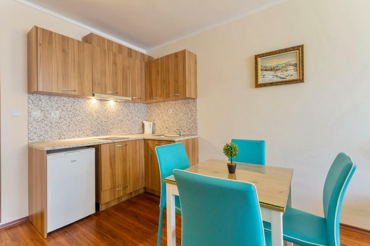 La Casa Primorsko Appartement Buitenkant foto
